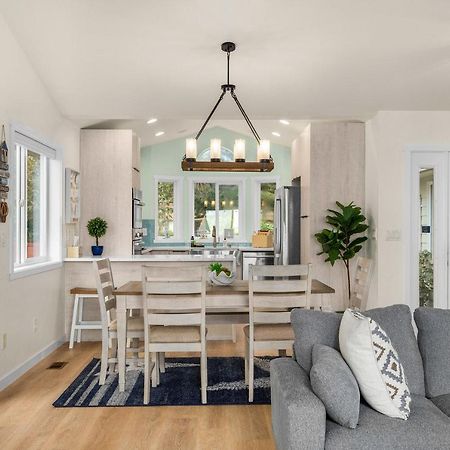 @ Marbella Lane - Wave House, Your Oceanfront Retreat! Oak Harbor Exteriér fotografie