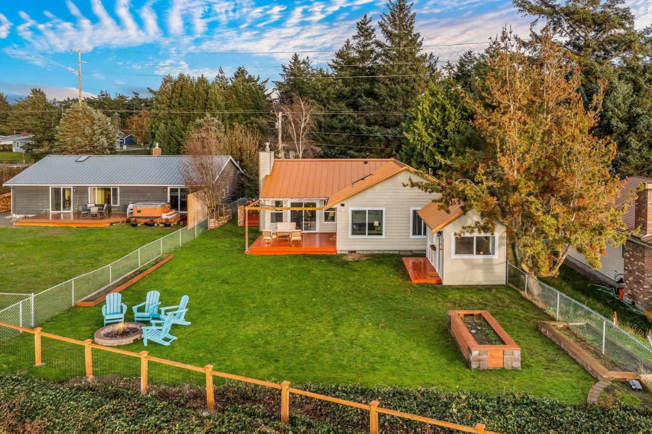 @ Marbella Lane - Wave House, Your Oceanfront Retreat! Oak Harbor Exteriér fotografie